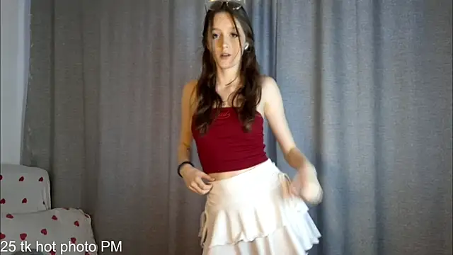 LisaBoddy online show from 05-27-26, 02:03