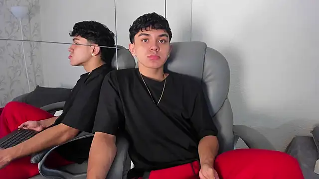  TaylorBlack online show from 04-14-26, 11:49