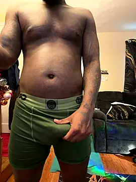 daddydarkskindikk online show from 12-18-25, 06:25