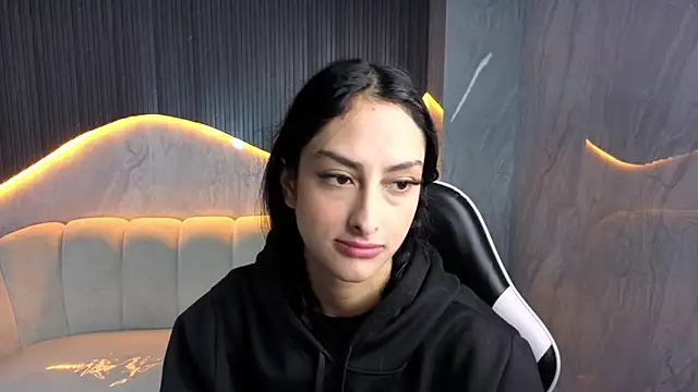 Tifany Tx online show from 04-02-26, 12:36