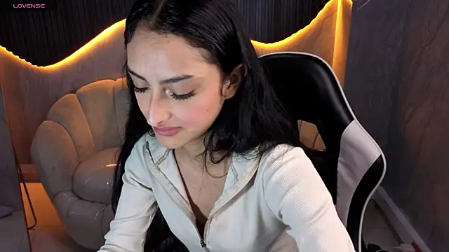 Tifany Tx online show from 04-15-26, 07:58