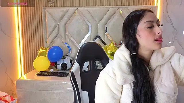 Tifany Tx online show from 07-11-26, 07:27