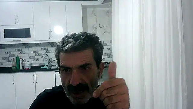 Snapshot of kobra21turki chatting on 04-19-26, 06:43 kobra21turki online show from 04-19-26, 06:43