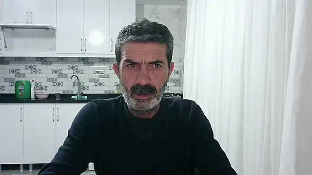 Snapshot of kobra21turki chatting on 04-24-26, 05:37 kobra21turki online show from 04-24-26, 05:37