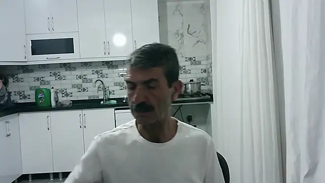 Snapshot of kobra21turki chatting on 04-26-26, 04:48 kobra21turki online show from 04-26-26, 04:48