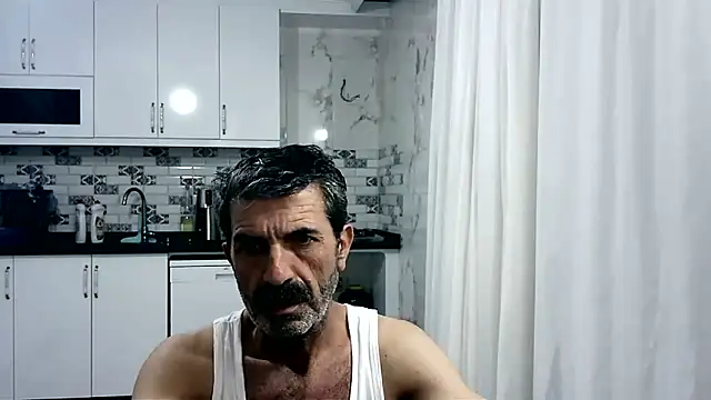Snapshot of kobra21turki chatting on 06-08-26, 06:52 kobra21turki online show from 06-08-26, 06:52