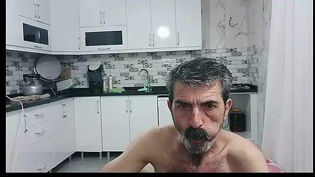 Snapshot of kobra21turki chatting on 07-14-26, 09:31 kobra21turki online show from 07-14-26, 09:31