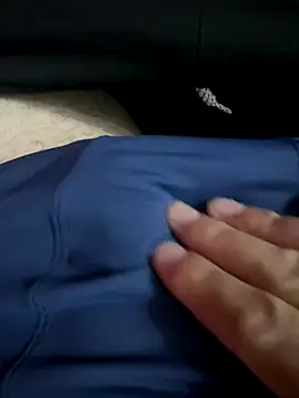 Snapshot of SnakyBolt chatting on 12-15-25, 10:58 SnakyBolt online show from 12-15-25, 10:58