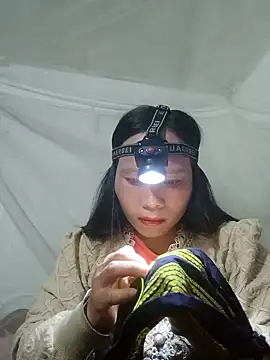 Lila-002 online show from 12-18-25, 02:12
