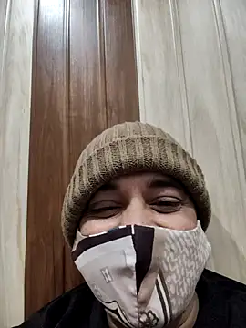 Snapshot of Hot_avantika chatting on 01-06-26, 08:56 Hot avantika online show from 01-06-26, 08:56