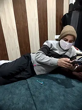 Snapshot of Hot_avantika chatting on 01-15-26, 01:37 Hot avantika online show from 01-15-26, 01:37