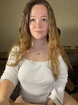 CaramelleSugarr online show from 04-16-26, 05:58