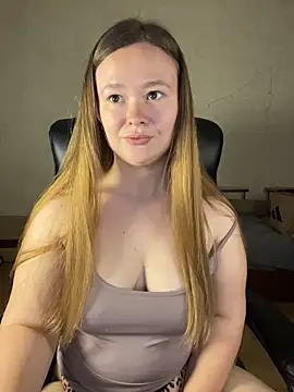 Snapshot of CaramelleSugarr chatting on 05-30-26, 05:21 CaramelleSugarr online show from 05-30-26, 05:21