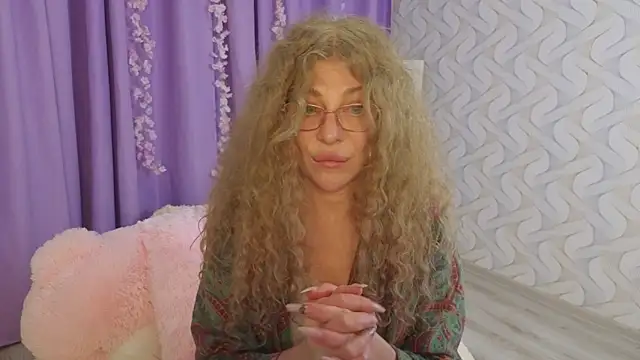 EvaTemptt online show from 03-01-26, 04:42