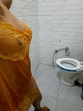 Geeta rani79 online show from 04-15-26, 04:41