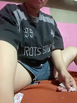 Snapshot of Thanhhuyen001 chatting on 04-02-26, 04:54 Thanhhuyen001 online show from 04-02-26, 04:54