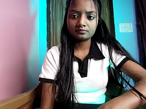 Snapshot of Mariya_000 chatting on 12-16-25, 06:24 Mariya 000 online show from 12-16-25, 06:24