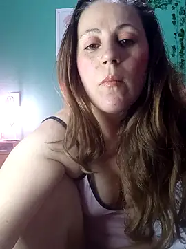 SofiEsteves online show from 12-21-25, 05:31