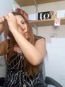 SofiEsteves online show from 02-02-26, 04:17