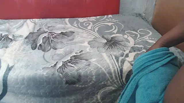 LaicyBrown76 online show from 04-01-26, 06:03