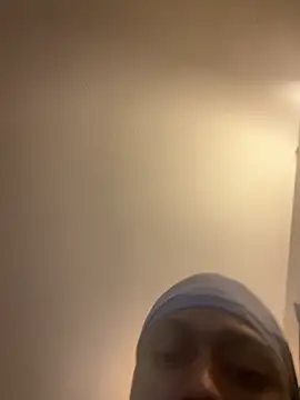 Snapshot of Notyourtoy25 chatting on 12-16-25, 09:31 Notyourtoy25 online show from 12-16-25, 09:31