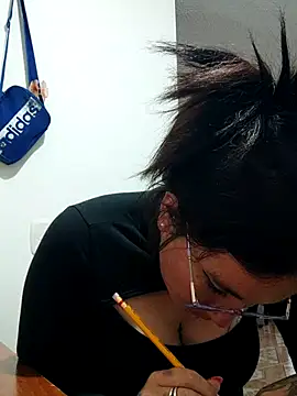 mara adiction online show from 02-11-26, 10:48