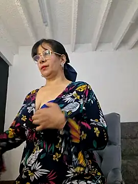 christy ant online show from 04-06-26, 05:58