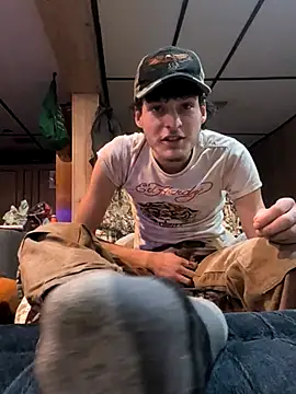 B8RHUNG online show from 12-19-25, 01:45