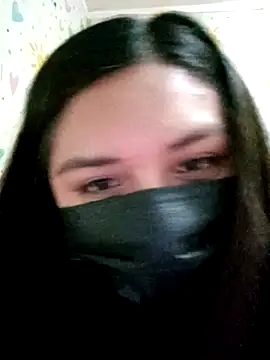 Snapshot of MIGAJERA_20 chatting on 12-19-25, 11:45 MIGAJERA 20 online show from 12-19-25, 11:45