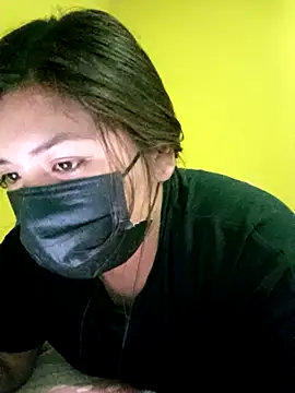 Snapshot of MIGAJERA_20 chatting on 04-10-26, 10:58 MIGAJERA 20 online show from 04-10-26, 10:58