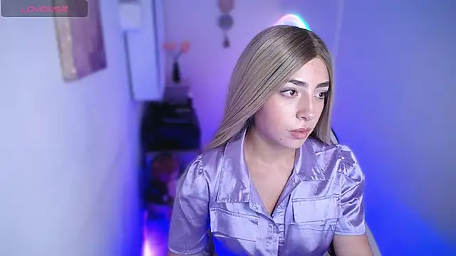 channel blondee online show from 03-11-26, 08:37