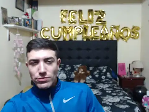 Snapshot of thiago_collins9 chatting on 01-06-26, 10:34 thiago collins9 online show from 01-06-26, 10:34