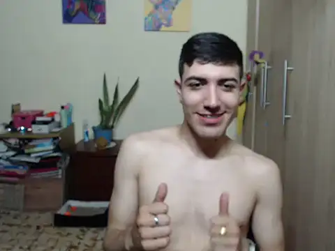 Snapshot of thiago_collins9 chatting on 01-12-26, 04:07 thiago collins9 online show from 01-12-26, 04:07