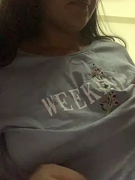 missmisha01 online show from 05-22-26, 04:23