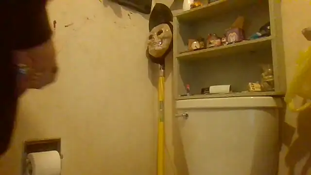 becky1111 online show from 04-10-26, 10:36