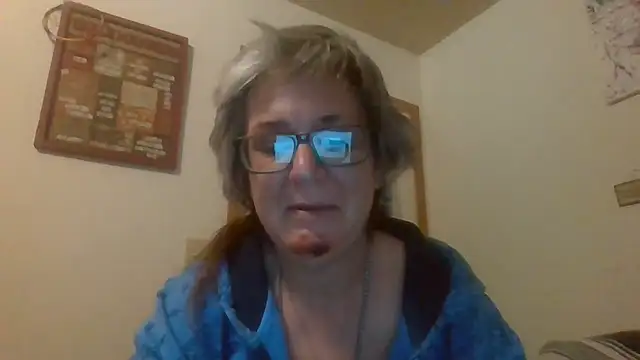 becky1111 online show from 05-25-26, 10:21