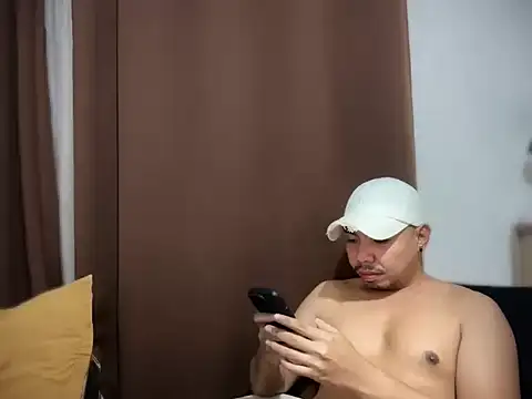 chubbybear 08 online show from 02-20-26, 05:26