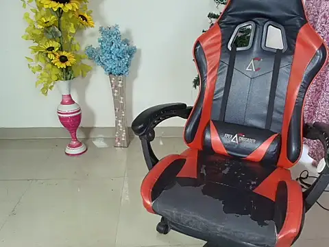 Snapshot of Sneha_Crush chatting on 02-02-26, 07:07 Sneha Crush online show from 02-02-26, 07:07