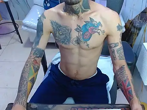 Snapshot of Boy_tatto77 chatting on 05-08-26, 11:48 Boy tatto77 online show from 05-08-26, 11:48