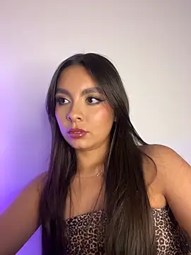 Nicollewest1 online show from 02-14-26, 03:03