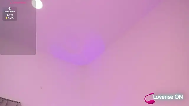 amber  ferrera online show from 04-10-26, 08:57