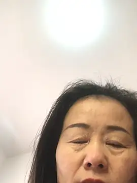 yunyun52012 online show from 02-01-26, 03:16