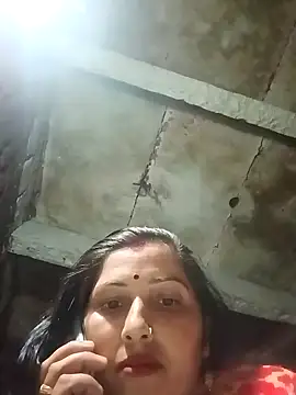 Snapshot of Bandna_thakur chatting on 12-19-25, 03:30 Bandna thakur online show from 12-19-25, 03:30