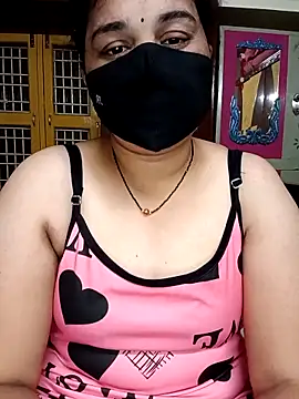 maduri   online show from 04-04-26, 11:57