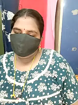 Snapshot of sirisha__9 chatting on 06-15-26, 01:30 sirisha 9 online show from 06-15-26, 01:30