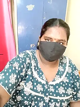Snapshot of sirisha__9 chatting on 07-09-26, 01:26 sirisha 9 online show from 07-09-26, 01:26