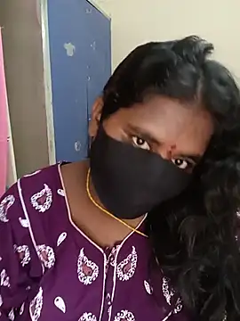 Snapshot of sirisha__9 chatting on 08-03-26, 04:22 sirisha 9 online show from 08-03-26, 04:22