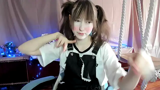 Yoonhee ki online show from 01-15-26, 12:43