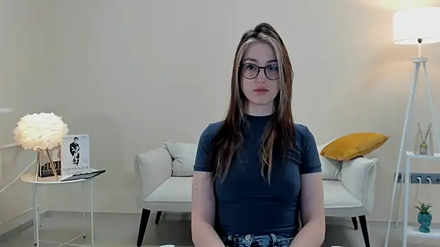 VergieWildman online show from 12-22-25, 05:26