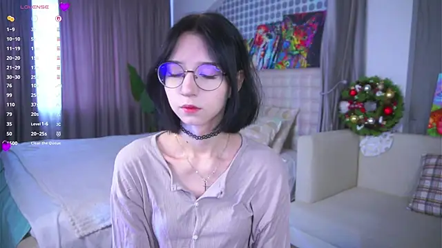 DeliaLoma online show from 02-11-26, 05:45